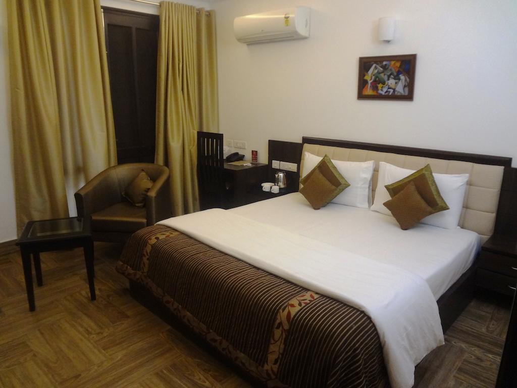 Rr Residency Hotel Делхи Стая снимка